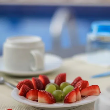 Channa - Adults Only 阿尔布费拉