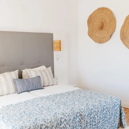 Channa - Adults Only 알부페이라