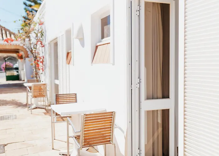 Channa - Adults Only * 알부페이라