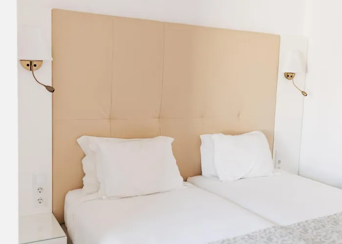 Channa - Adults Only * 알부페이라