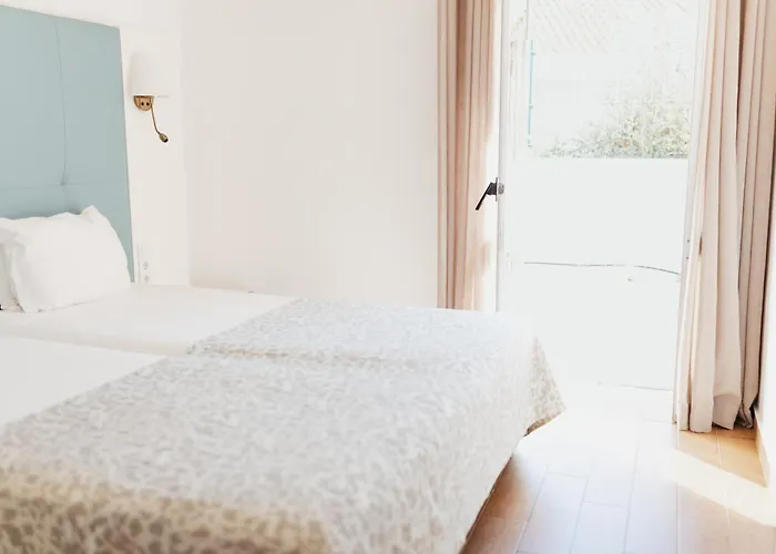 Channa - Adults Only * 알부페이라